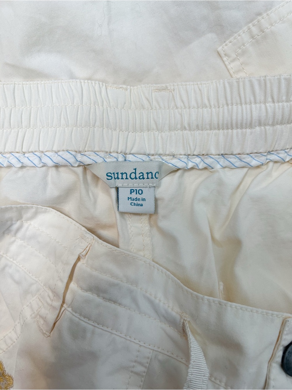 Sundance Embroidered Cream Cargo Pants with Floral Detail - Picture 7 of 10